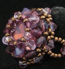 Bague Dome Cyclamen