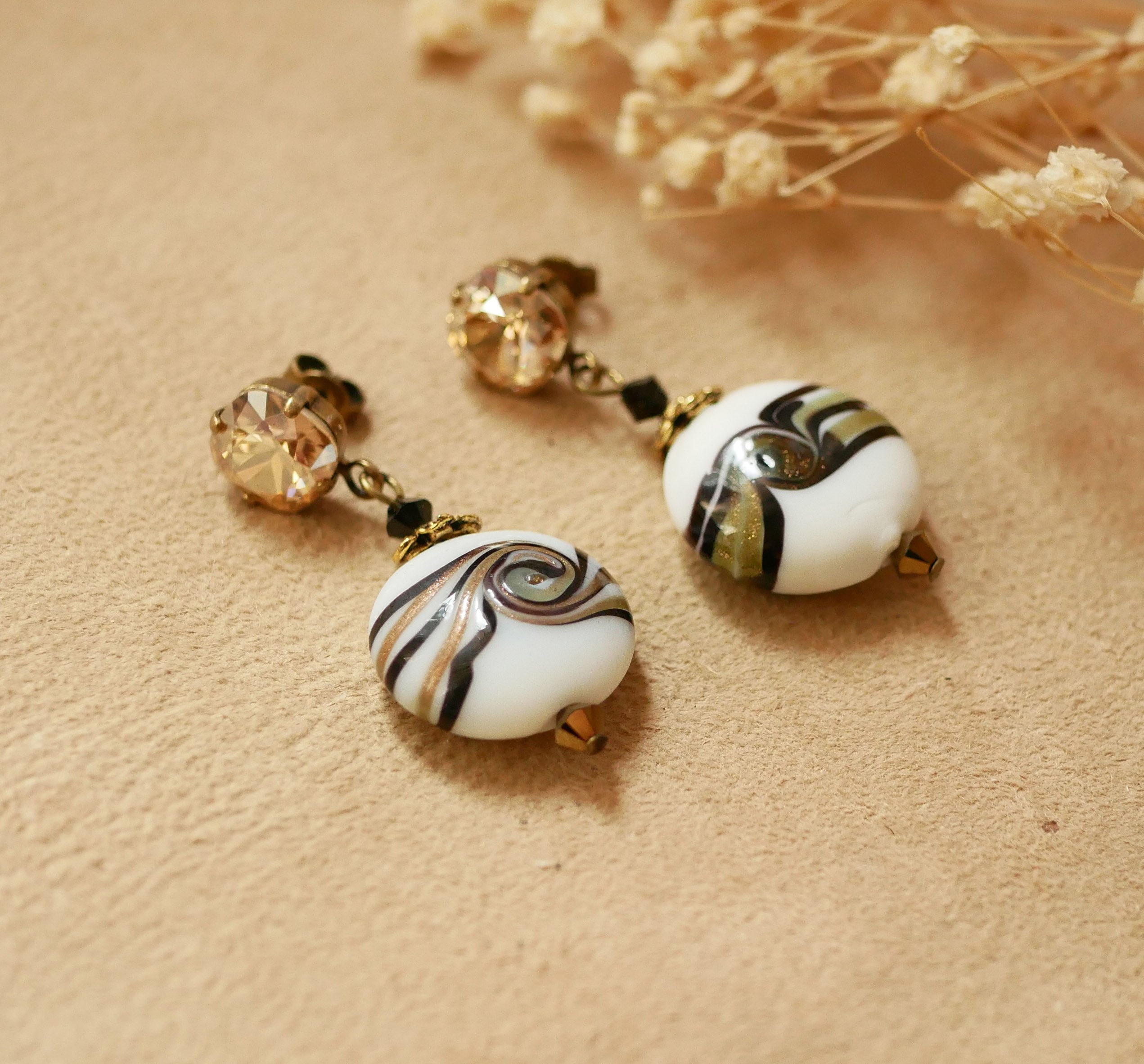 Boucles d'oreilles Cabochons Dor&eacute;s