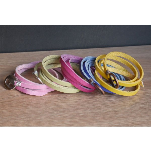 Bracelet cuir rose fin triple tour