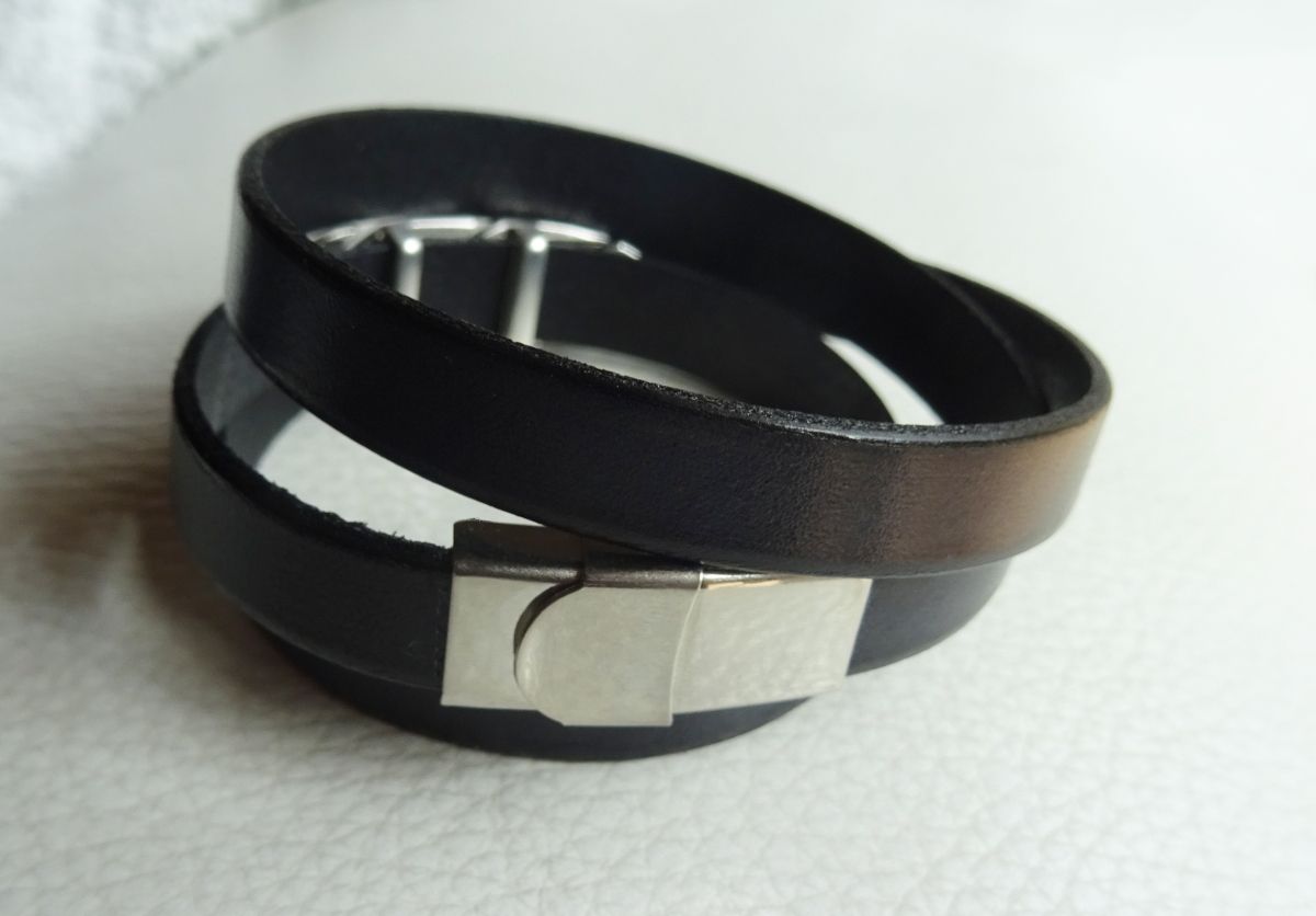Bracelet cuir noir 3 tours Plume ajustable