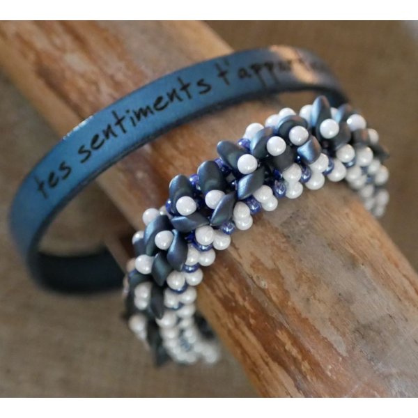 Bracelet Magatama Bleu en kit