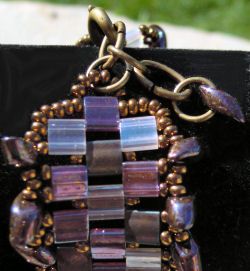 Bracelet Tila frou-frou Magatama Cassis