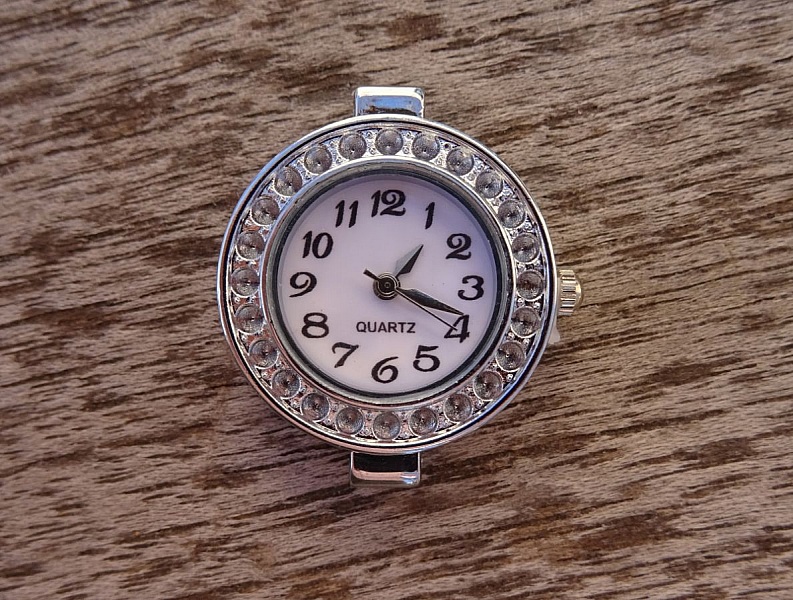 Cadran de montre argent&eacute; blanc rond