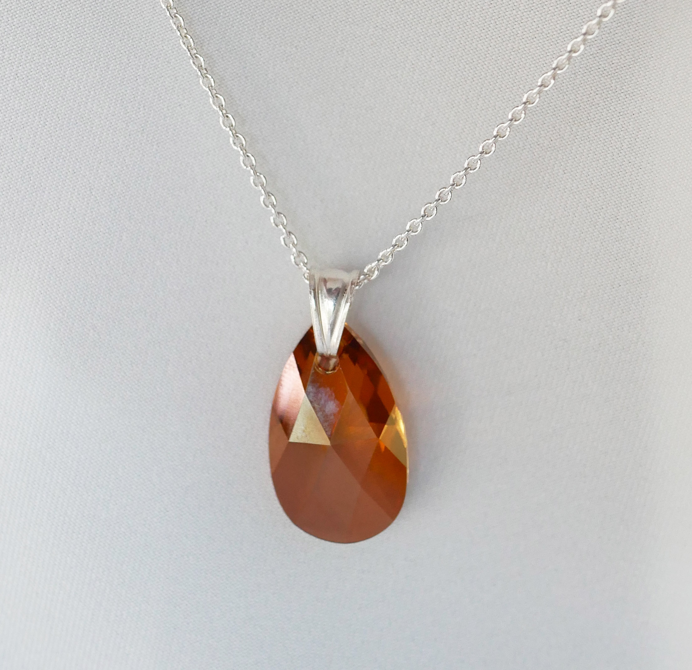 Collier argent pendentif Swarovski Larme ambre cuivré