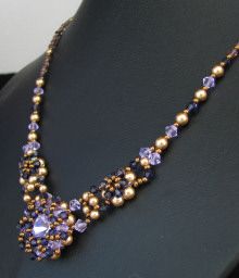 Collier pendentif Djerba Violet et or