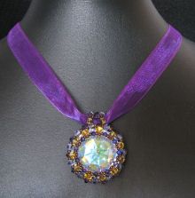 Collier pendentif médaillon Lavandine