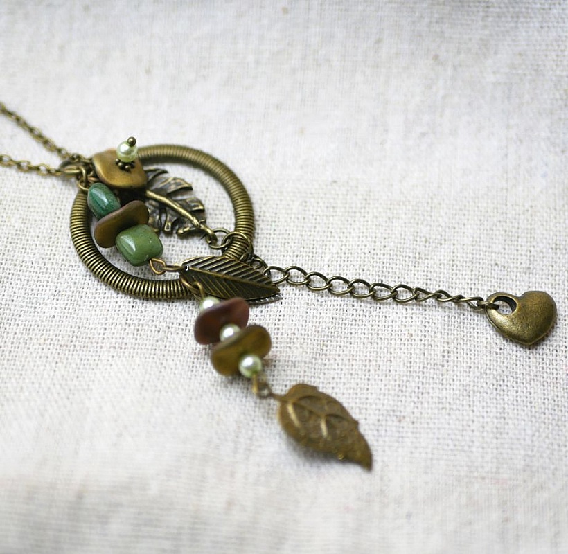 Sautoir / Collier Long Vintage à Pendentif - Métal Et Résine - Occasion - Bijou Bohème
