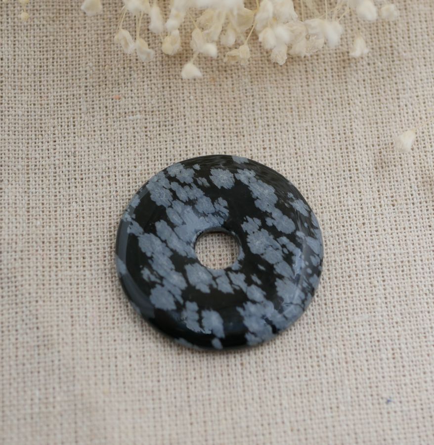 Donut en pierre d'obsidienne Flocon de neige diamètre 40 mm