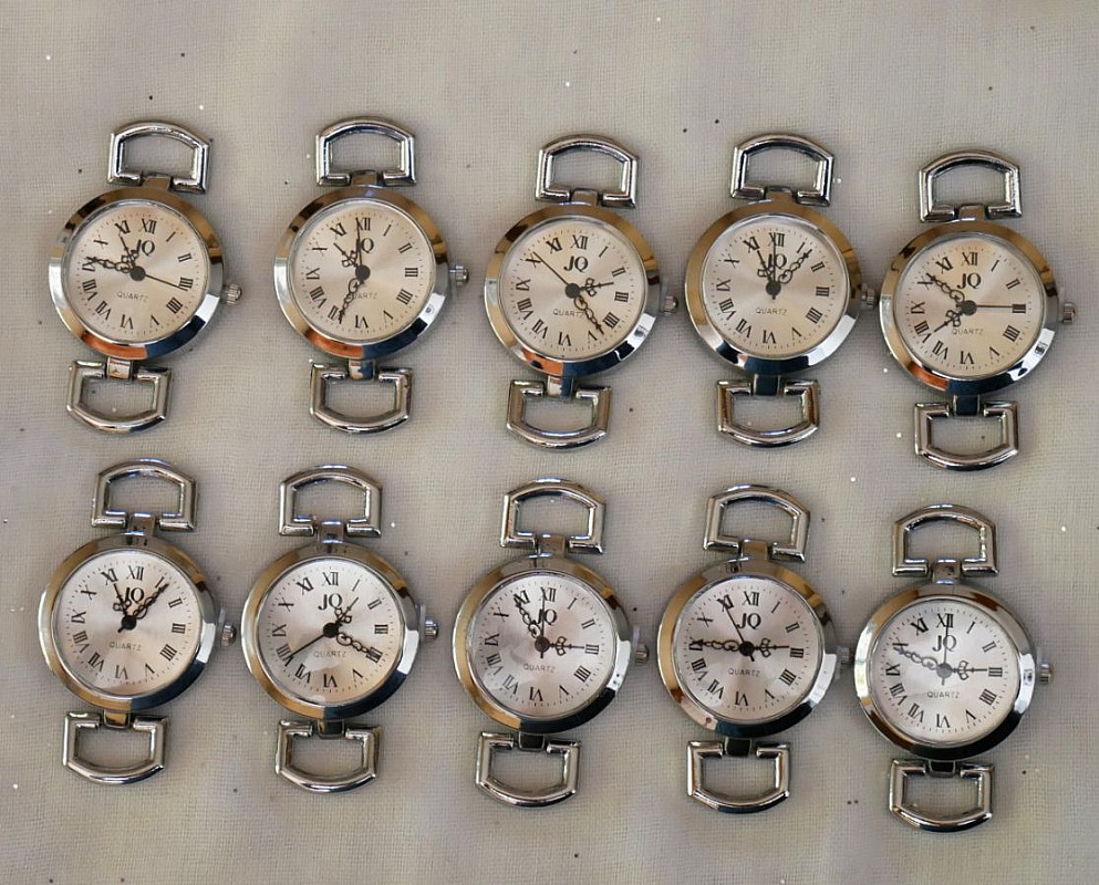 Lot De 81 Cadrans Et Mécanismes De Montres De Gousset Anciens - État Brut, Années 1900-1910