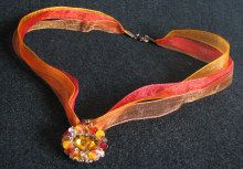 Pendentif Allen Flamme sur multi-rubans